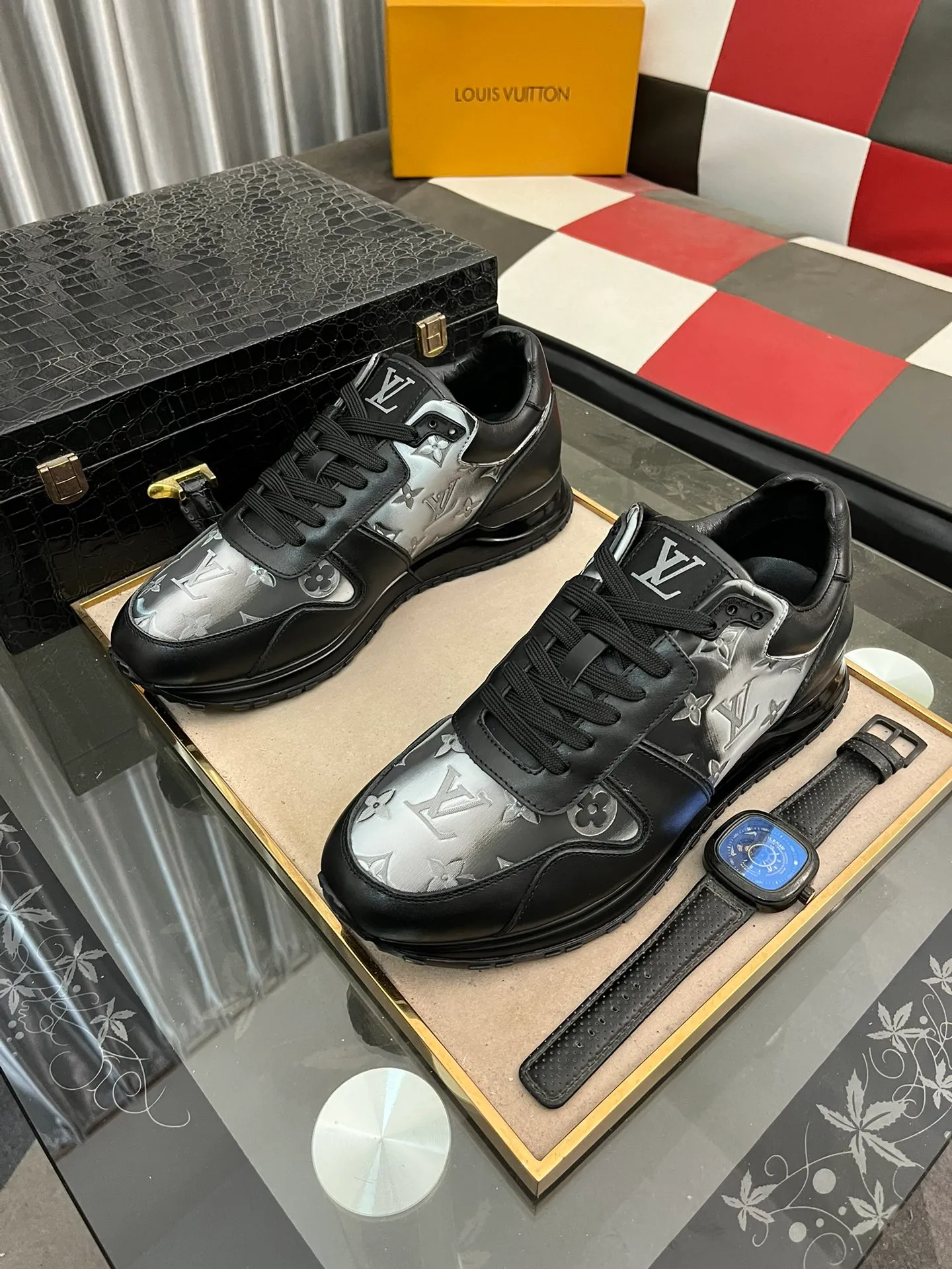 Men's men's shoes 💰420⌚️⌚️LV's latest casual sports shoes👉 👉 Popular casual fashion, 💞 Simple and elegant style, 🔊 The fabric is made of imported cowhide, ☑️Comfortable and breathable lining, original wear-resistant rubber outsole, exclusive new style, actual shot, size: 38-44